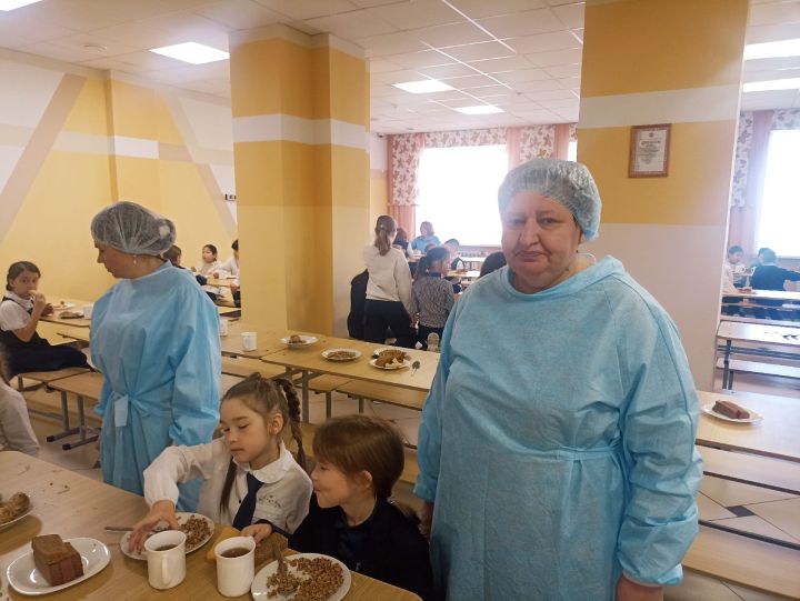 Родительский контроль подтвердил: в гимназии кормят вкусно и безопасно