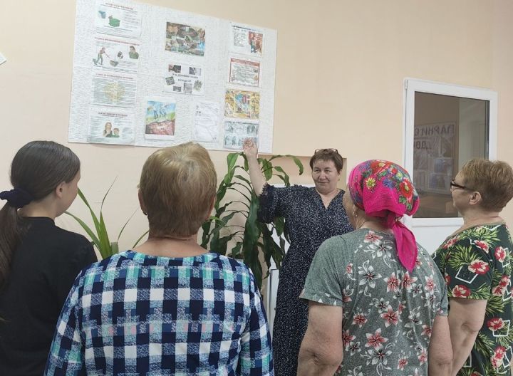 Информационный час «Территория безопасности» в Подгорновском СДК