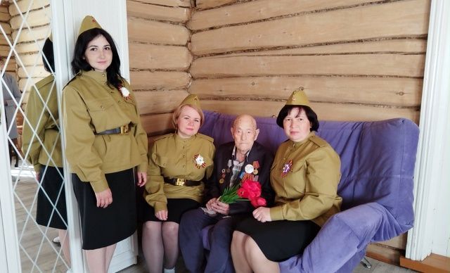 Посещение ветерана и акция памяти