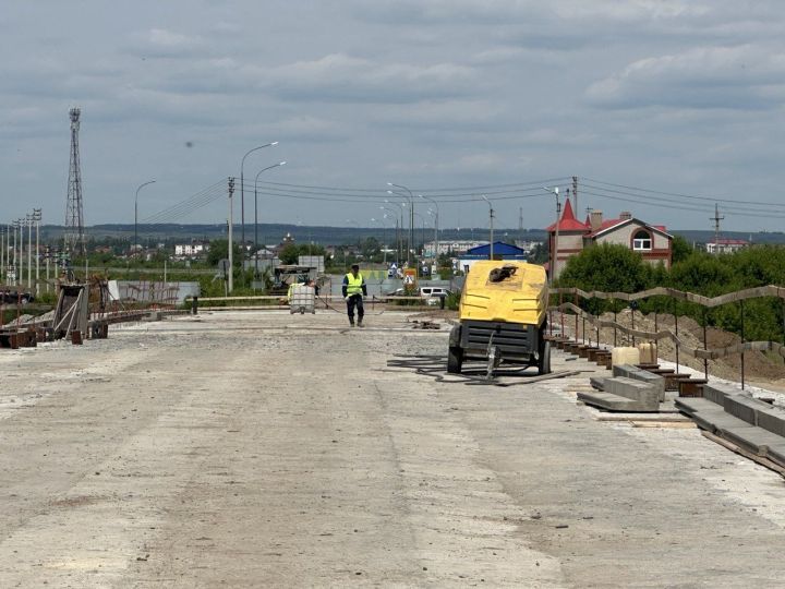 Строители намекают на сюрприз! Возможно, проедем по новому мосту уже в этом году