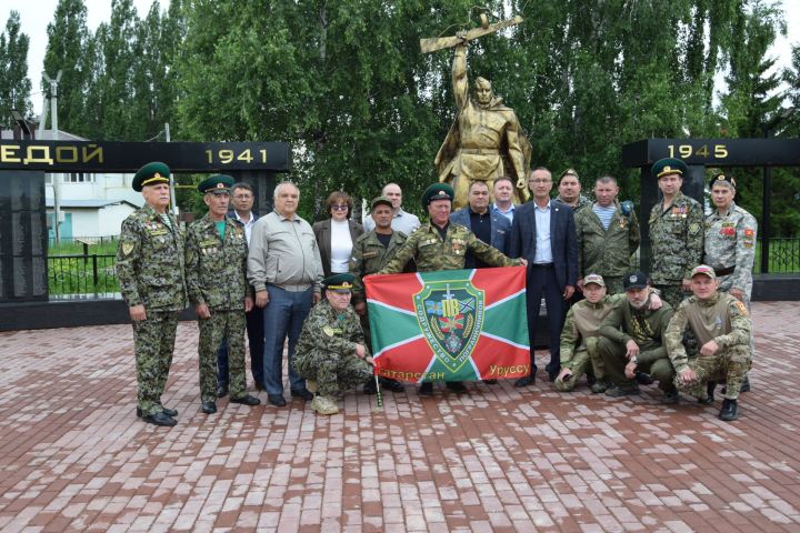 В Уруссу отметили День ветеранов боевых действий