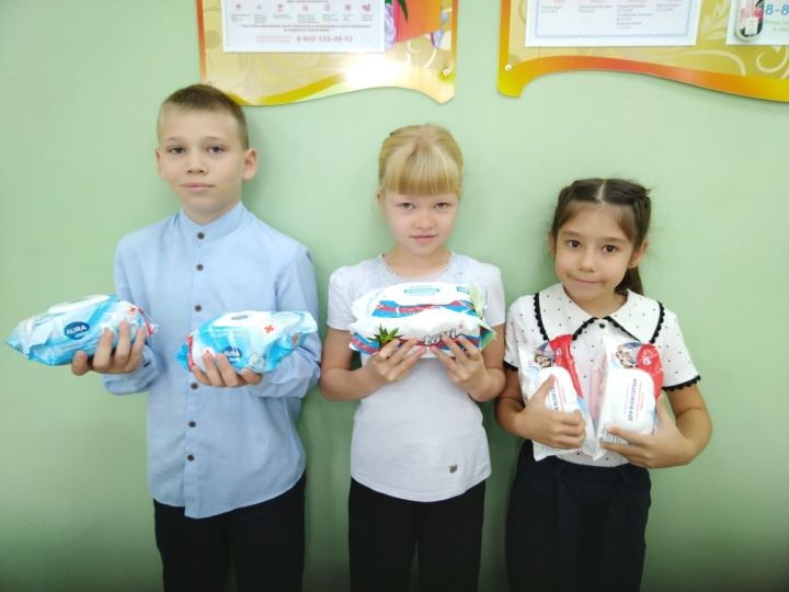 Учащиеся Уруссинской школы объединяются для помощи солдатам
