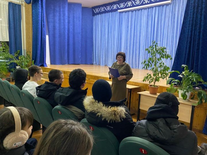 Час информации с прицелом на справедливость