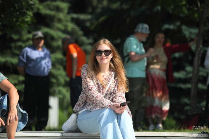 Стилист Юлия Пелар: как собрать стильный летний гардероб для города