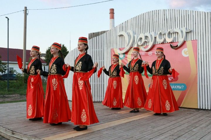 В парке «Семейный» состоялся концерт в рамках проекта «Активное долголетие»