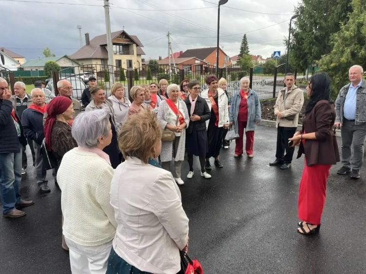 В обновленном Центре детского творчества состоялась встреча с выпускниками 50-летней давности