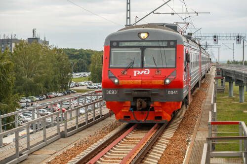РЖД предупреждает жителей Татарстана о смертельной опасности на путях