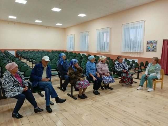 Проект «За медицину здорового долголетия» собрал старшее поколение в Байряке