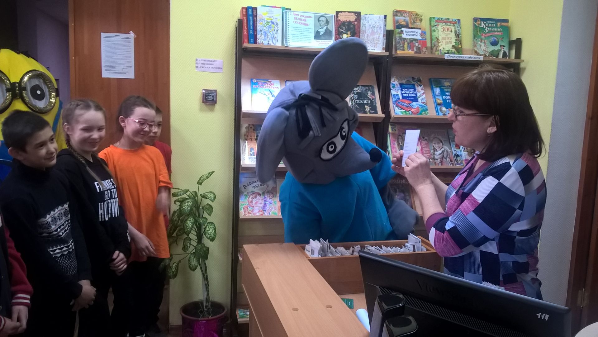 В Центральной детской библиотеке прошла экскурсия  «С книгой будем мы дружить - в библиотеку приходить»