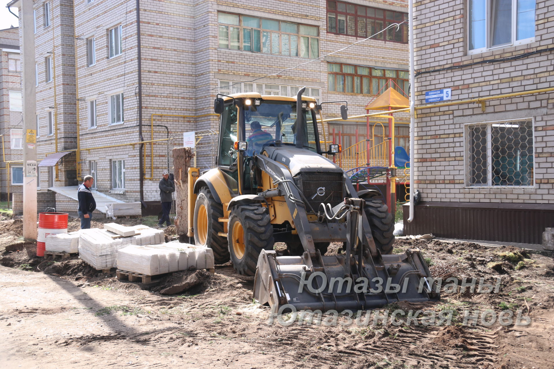 В Ютазинском районе продолжает работать президентская программа «Наш двор»