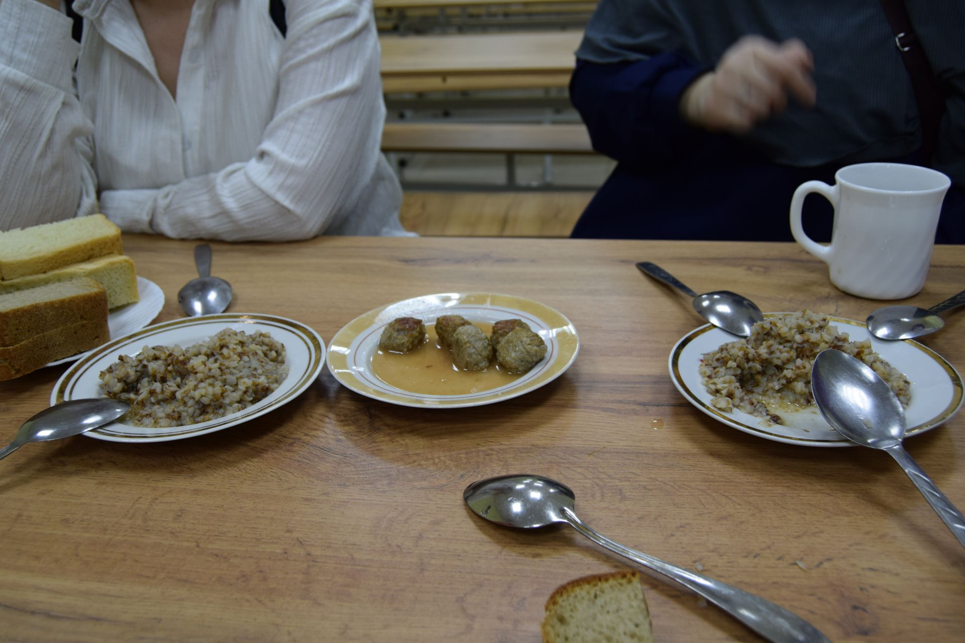 В Уруссинской школе №2 родители поучаствовали в контроле школьного питания