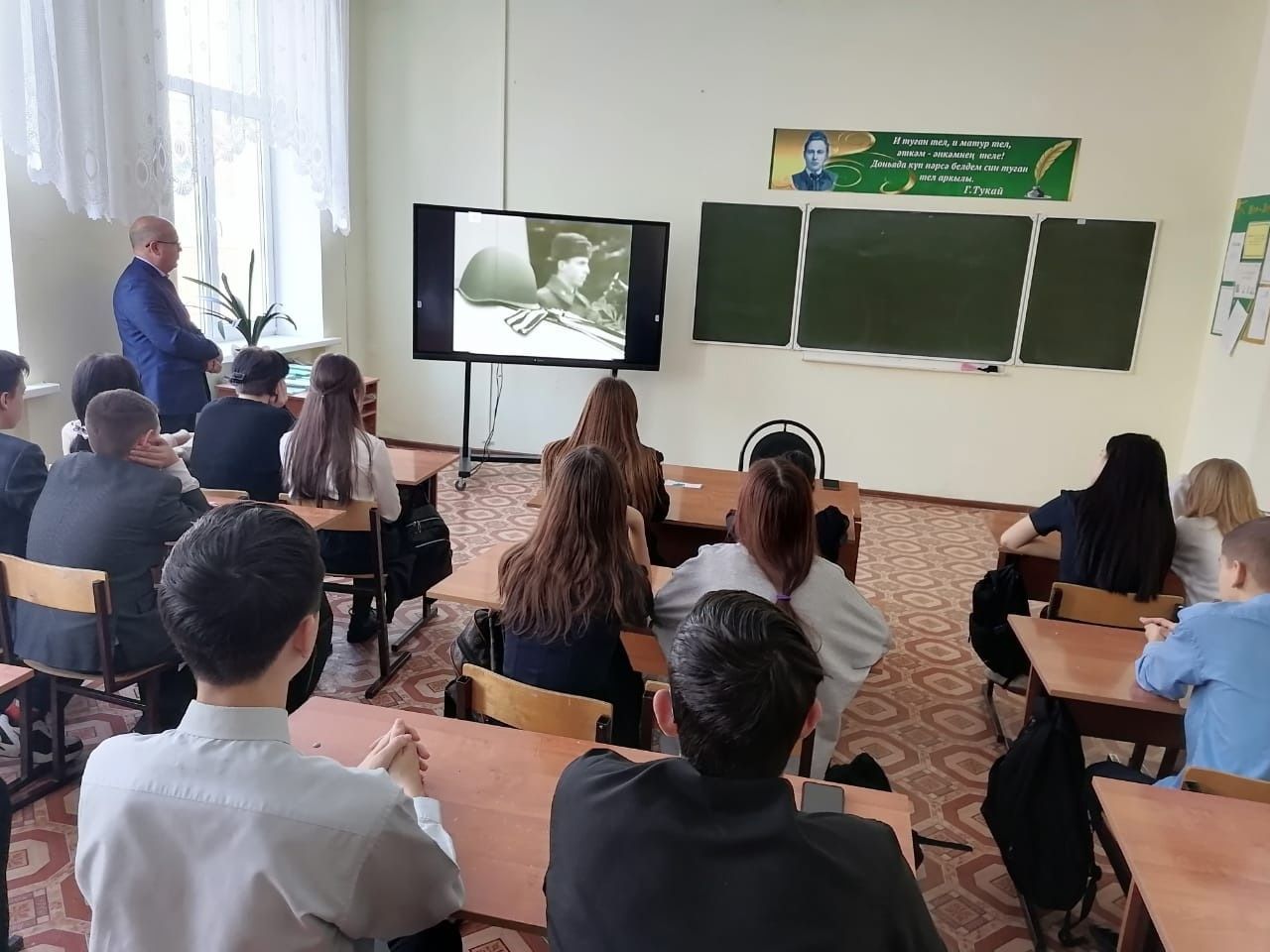 В школах района прошли мероприятия посвященные памяти Неизвестного солдата