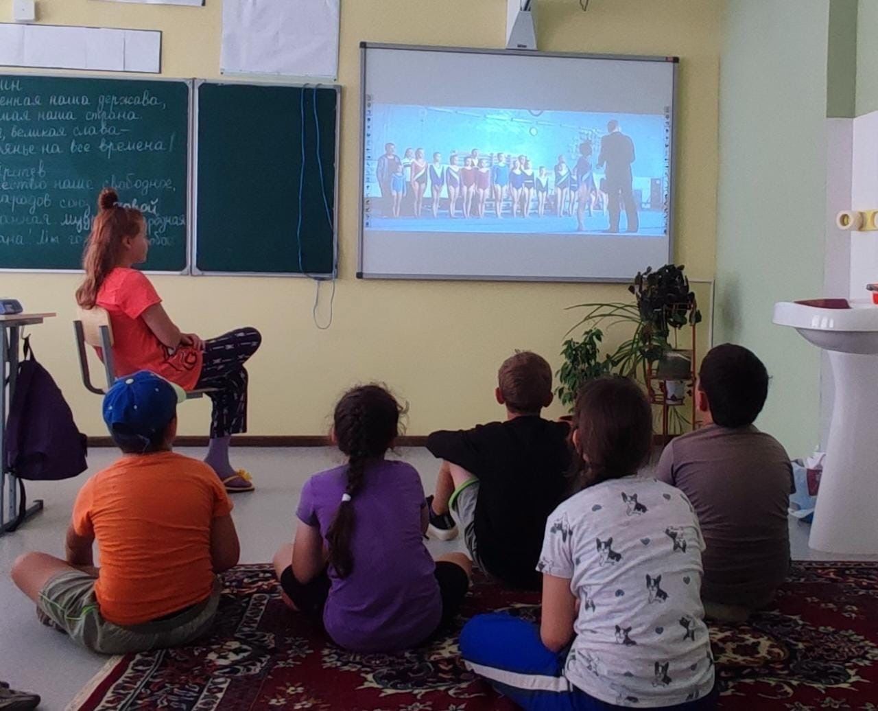 В пришкольном лагере Уруссинской школы №2 день прошел в спортивной тематике