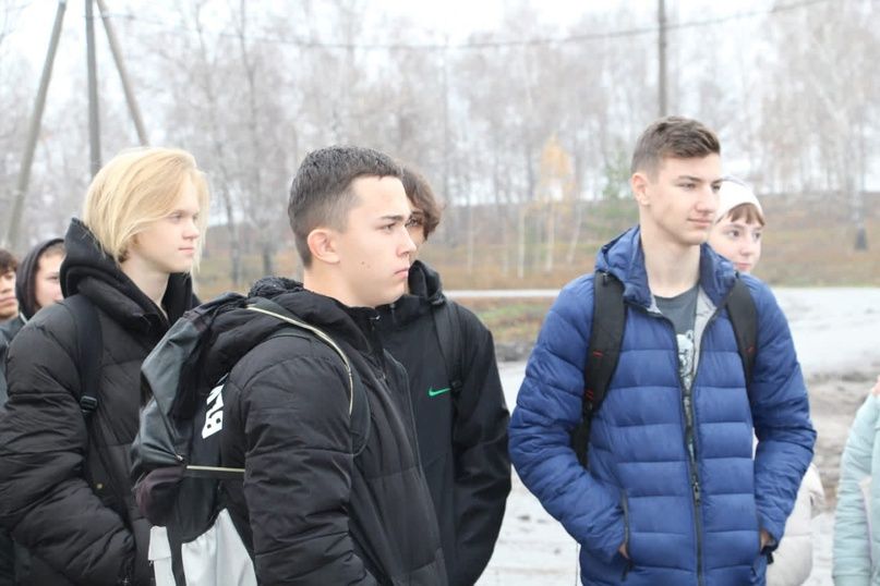 Уруссинские школьники побывали в наикрупнейшем КФХ района