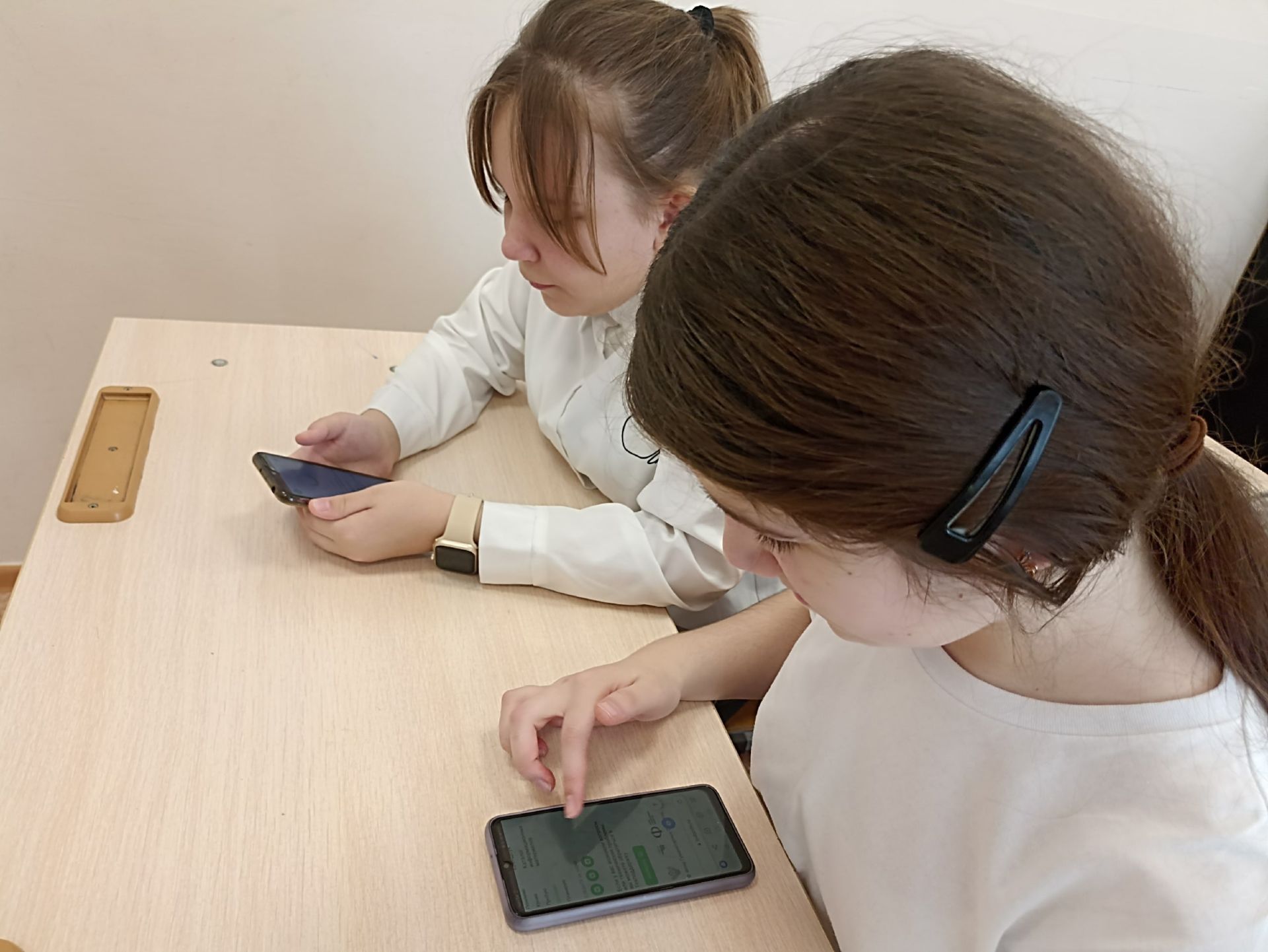 Учащиеся Уруссинской гимназии осваивают новые профессии при помощи онлайн платформы