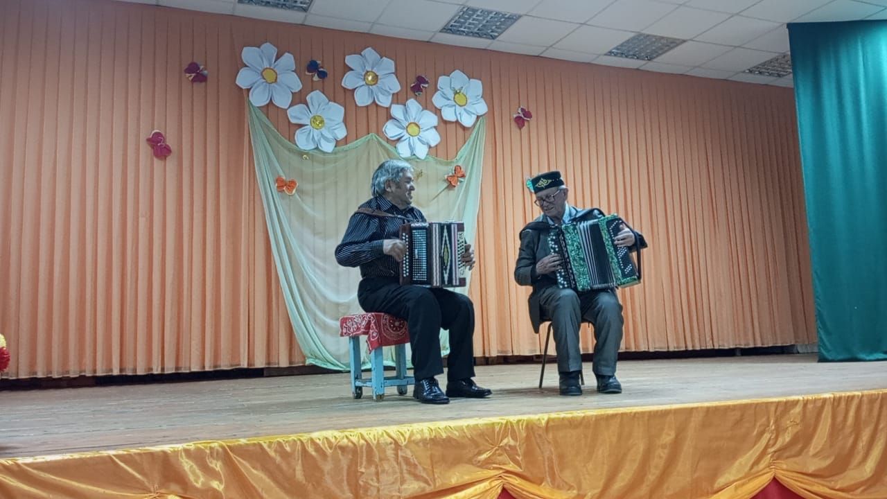 Концерт в Акбашском СДК: «Нет звания выше, чем Мама»