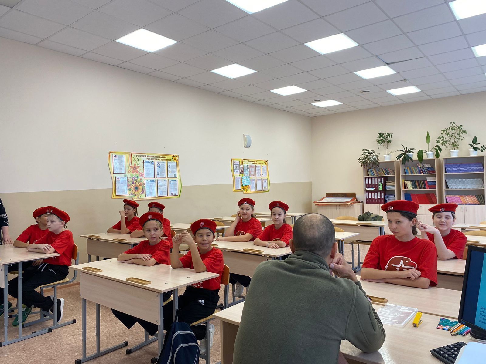 Юнармейцы Уруссинской гимназии прошли «Урок мужества»