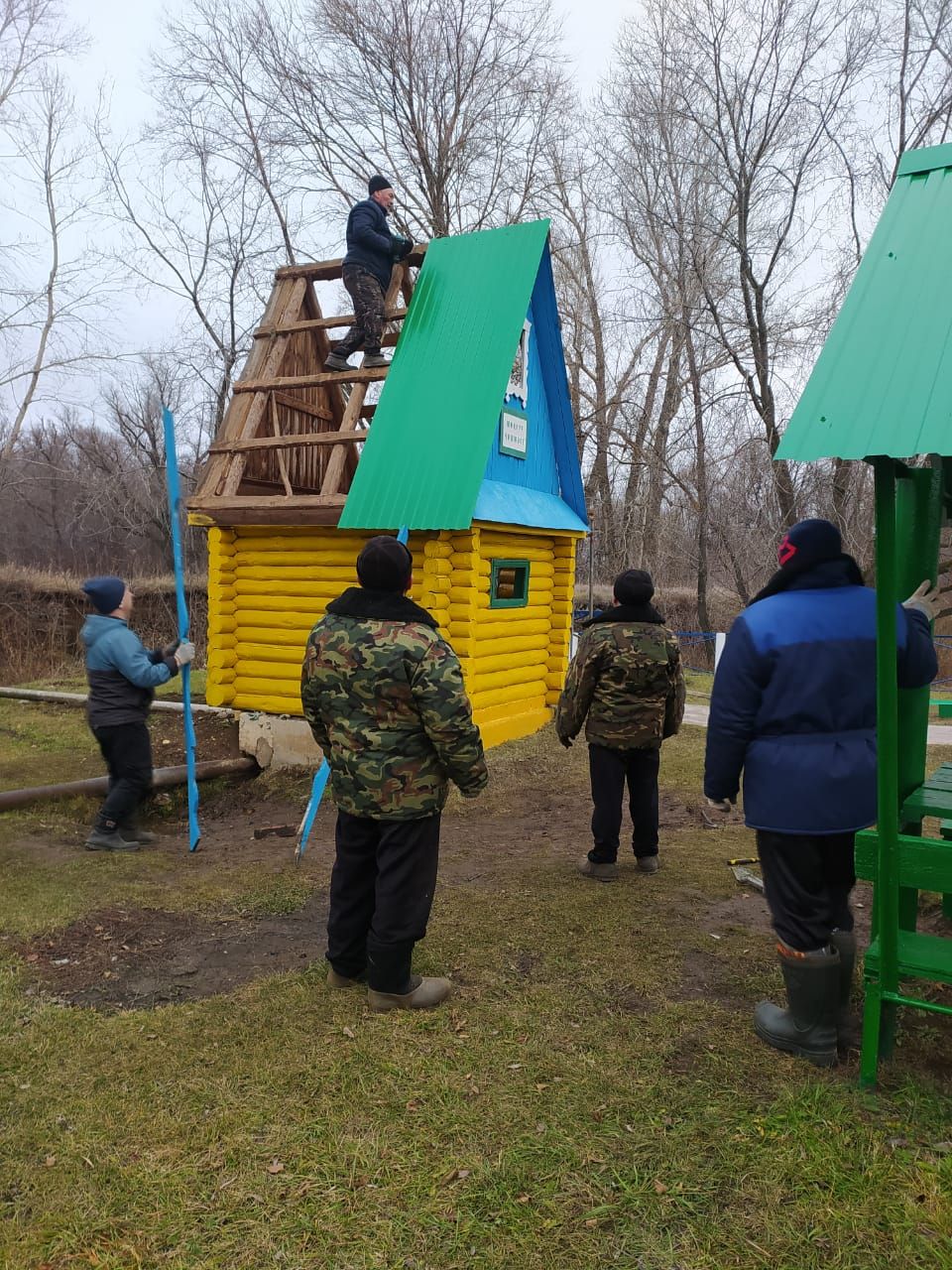 Байрякитамакцы благоустроили родник «Миннур»