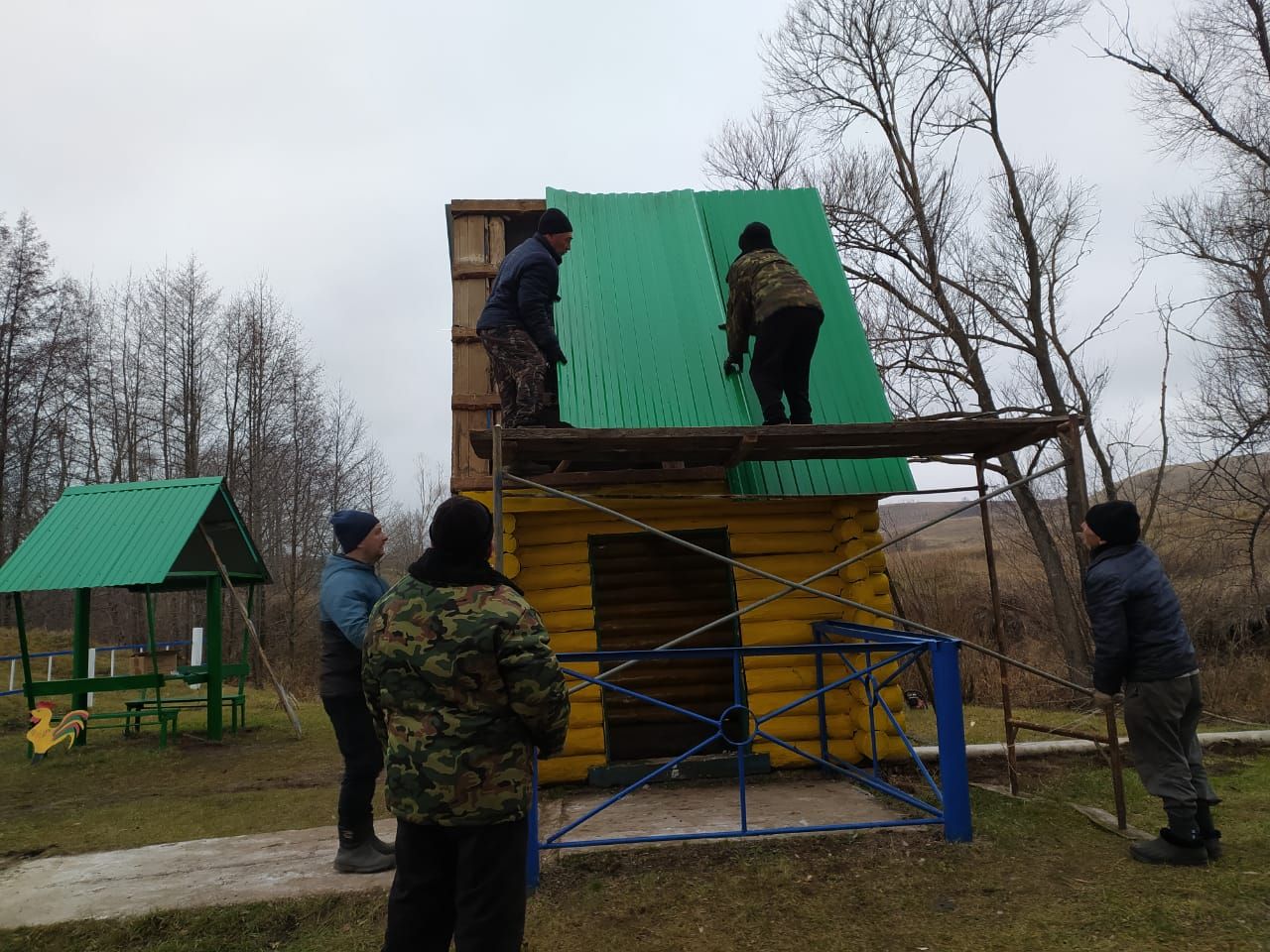 Байрякитамакцы благоустроили родник «Миннур»