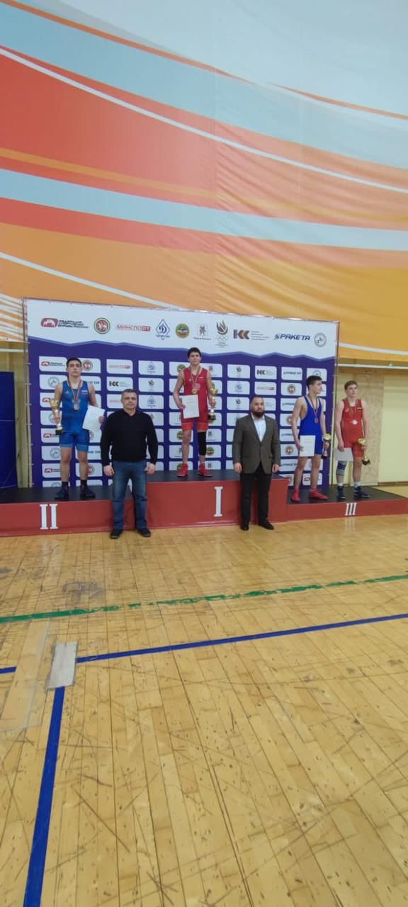 Уруссинские борцы завоевали золото во Всероссийском турнире