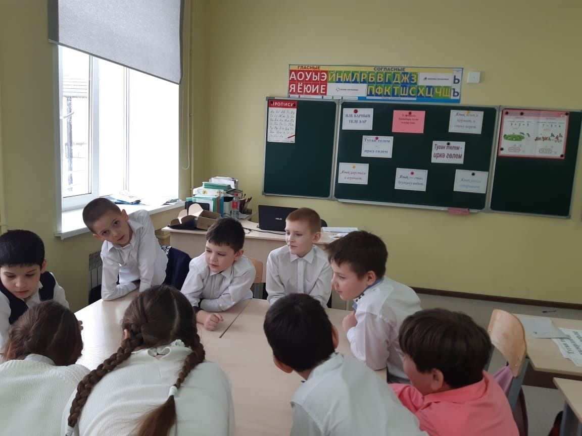Школьники НОШ№1 поучаствовали в викторине посвященной Дню родного языка