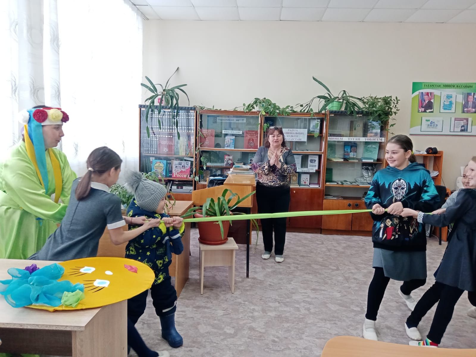 Каракашлинская сельская библиотека провела викторину «Весну встречаем- Науруз отмечаем»