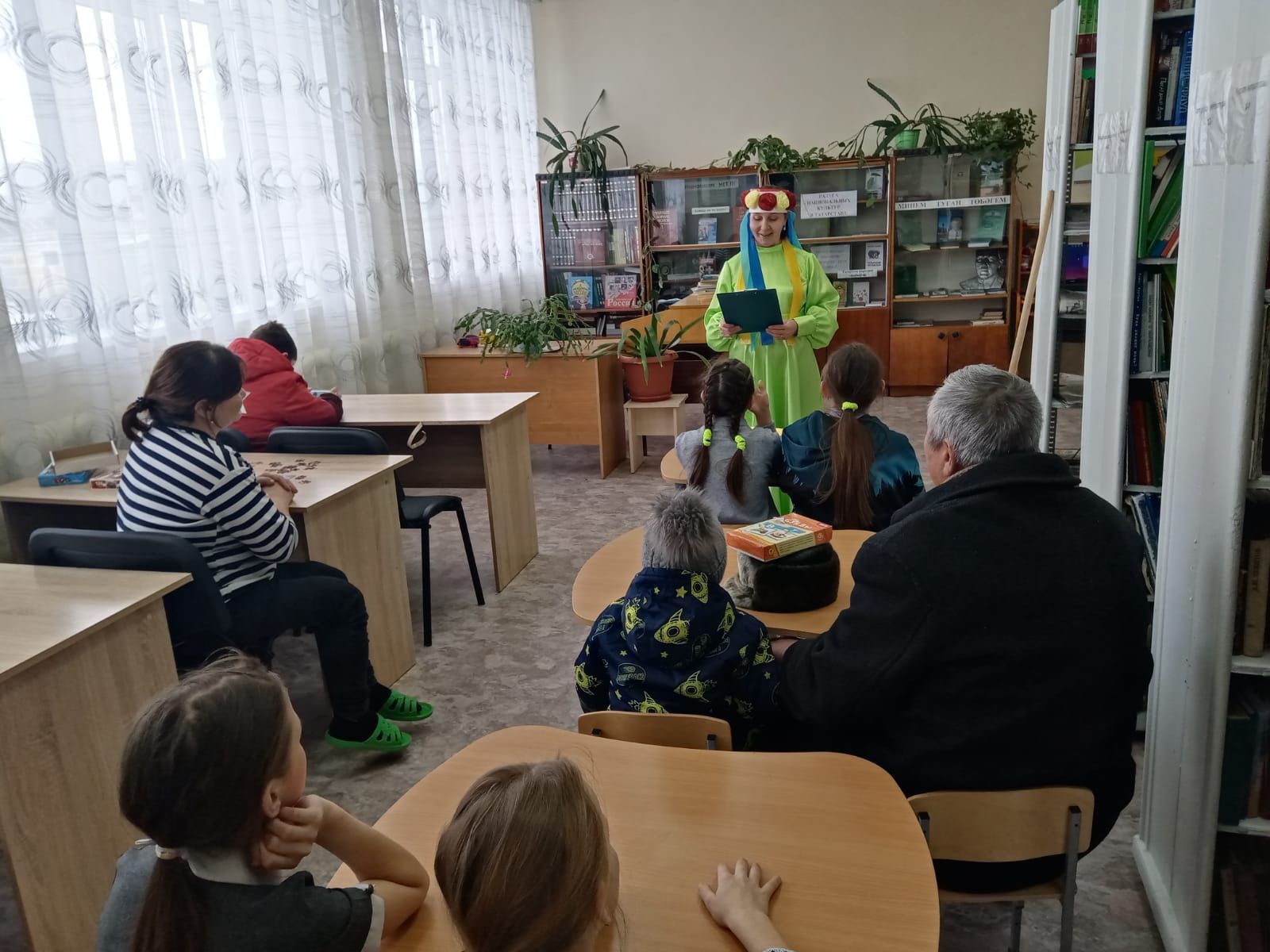Каракашлинская сельская библиотека провела викторину «Весну встречаем- Науруз отмечаем»