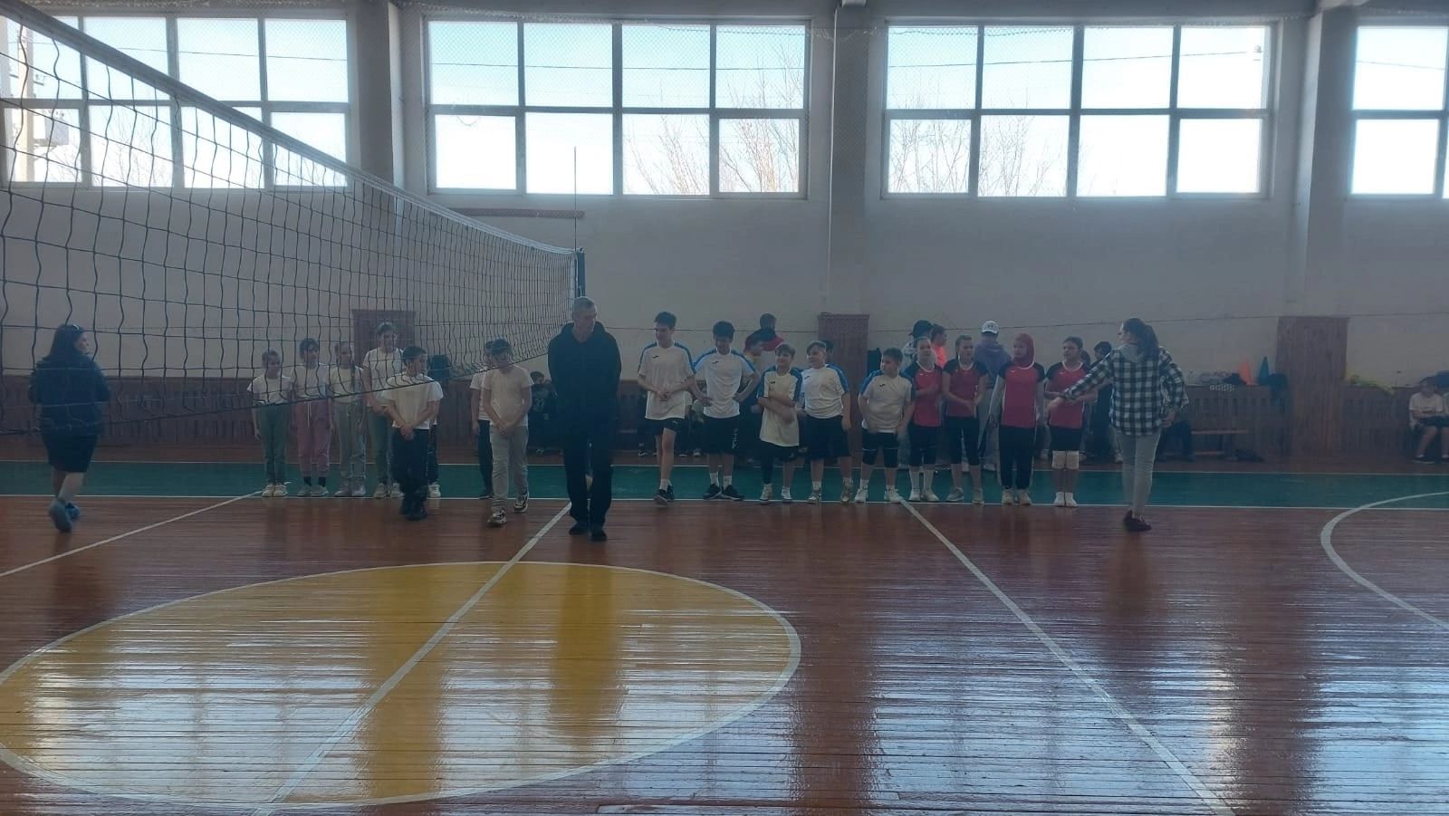 Завершились соревнования по пионерболу среди обучающихся 5-х классов