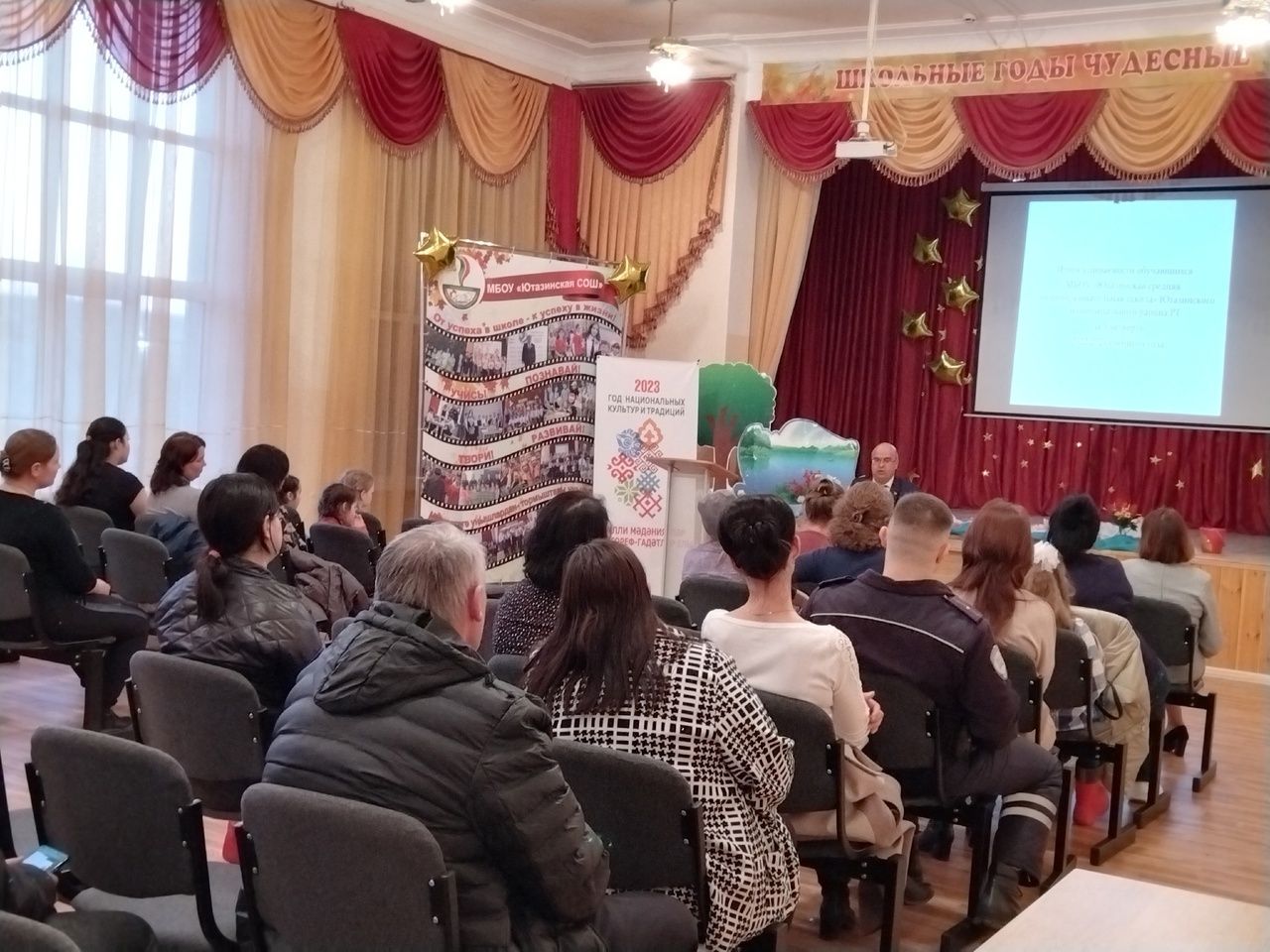 «Живое» родительское собрание прошло в Ютазинской школе
