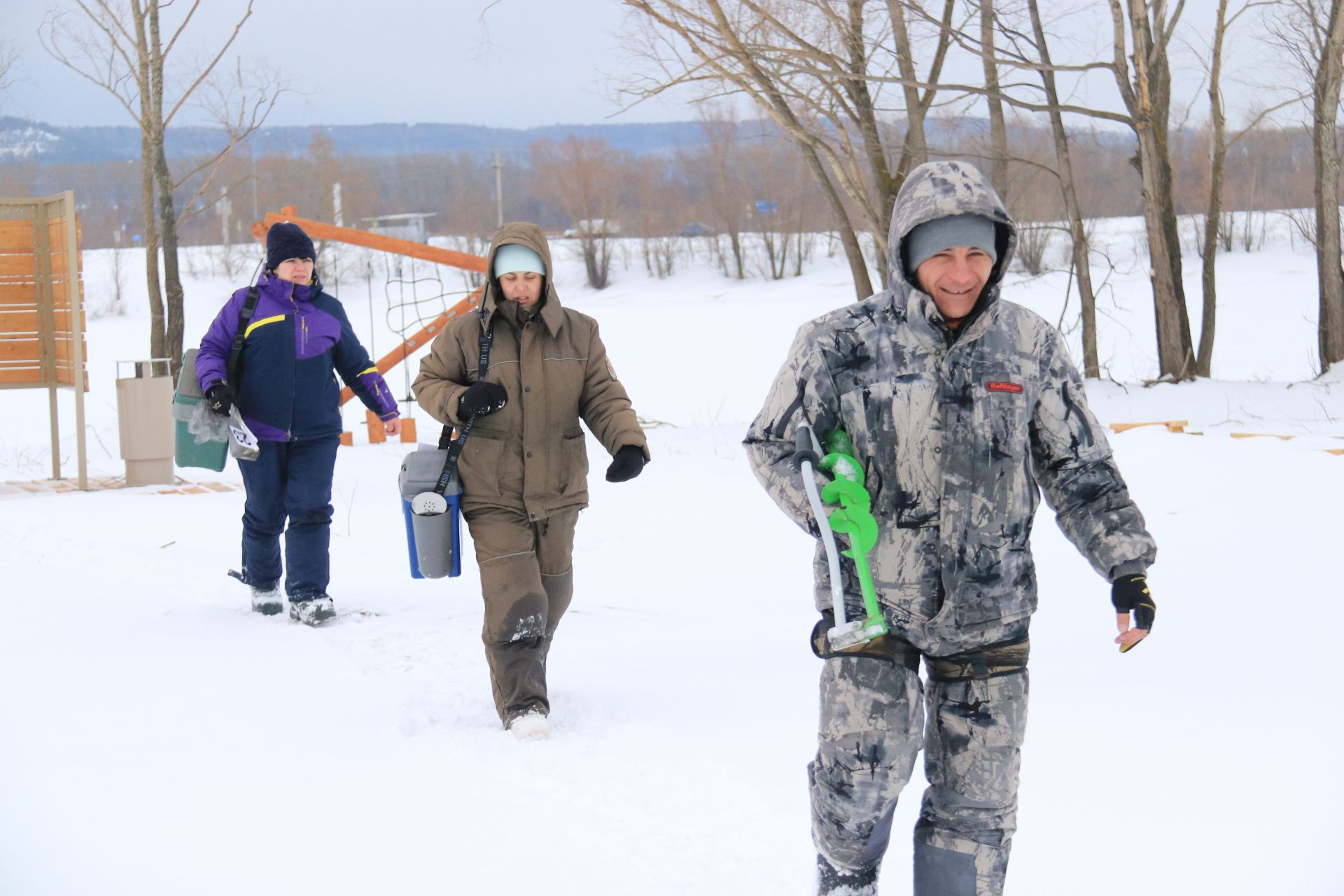 На Абсалямовском озере рыбаки соревновались