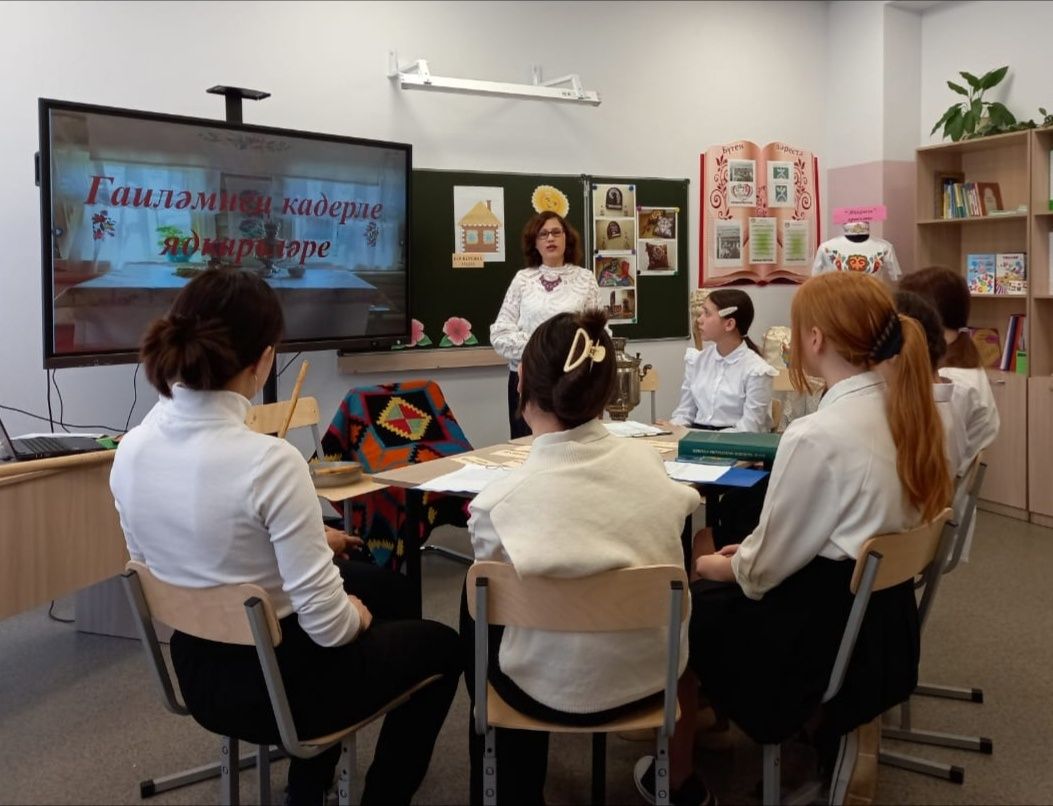 В Уруссу прошел семинар учителей татарского языка