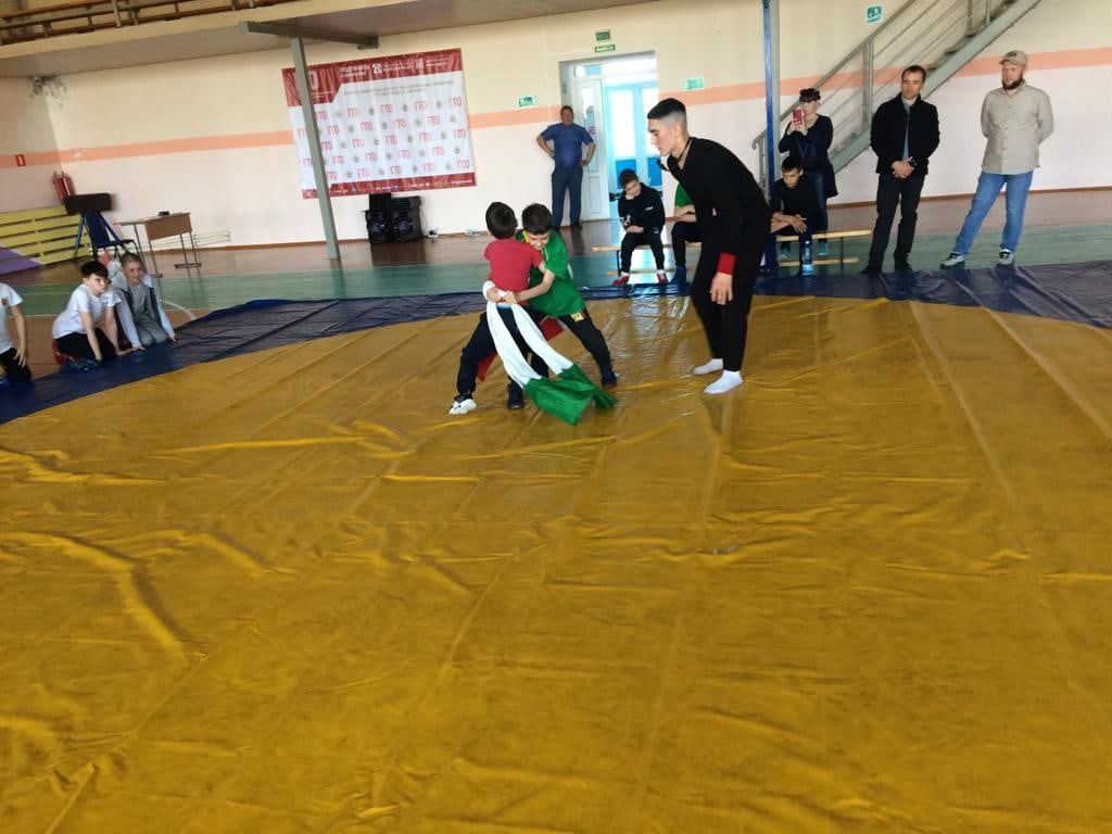 В Байряках прошли соревнования - Первенство по национальной борьбе корэш