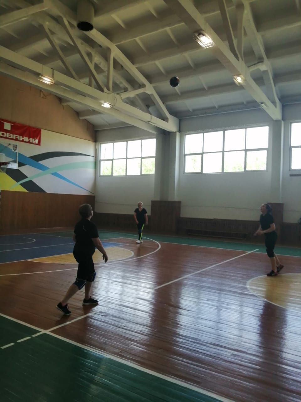 В СОК «Олимп» прошёл турнир по волейболу