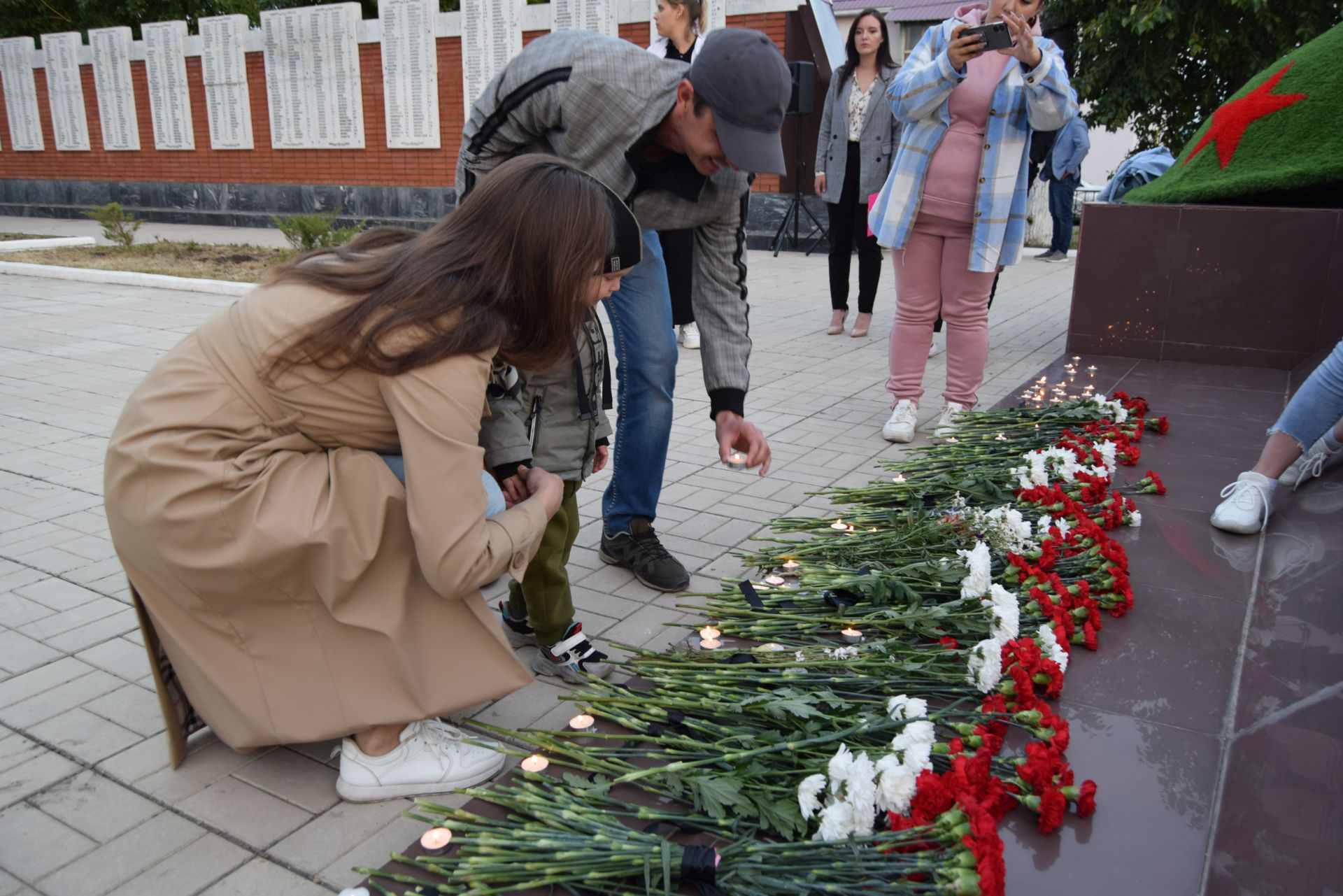 Уруссинцы зажгли «Свечу памяти»