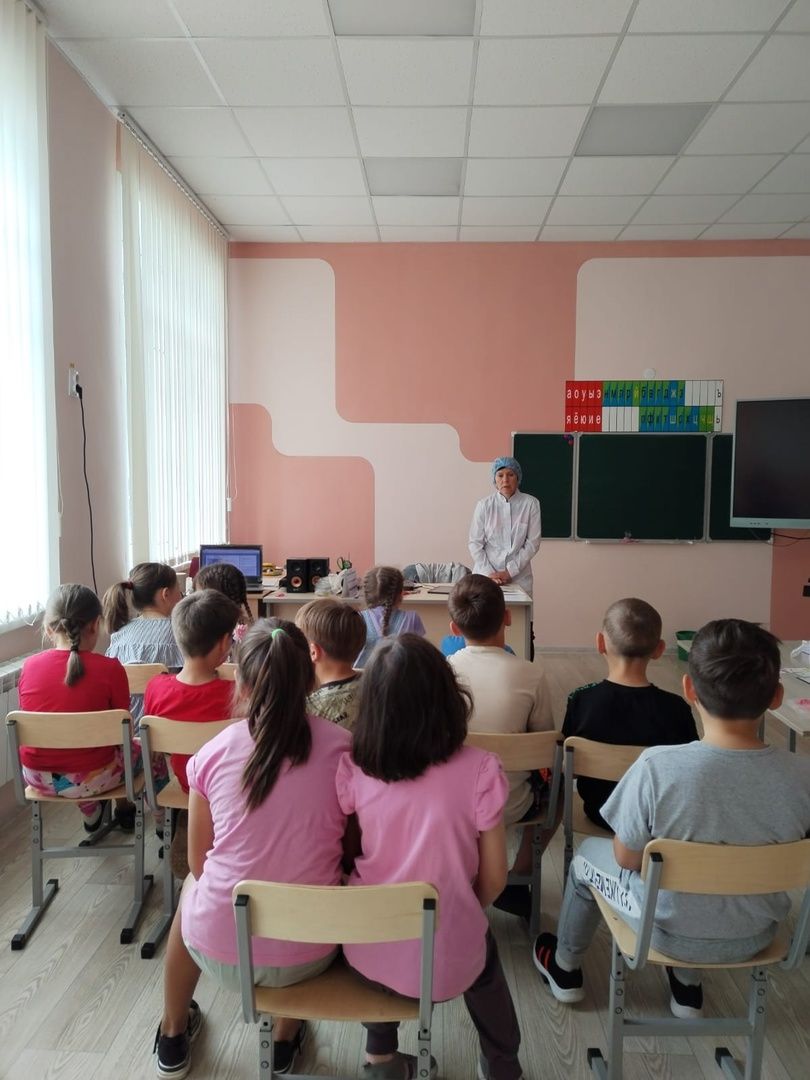 Пришкольный лагерь в Старо-Уруссинской школе начал свою работу