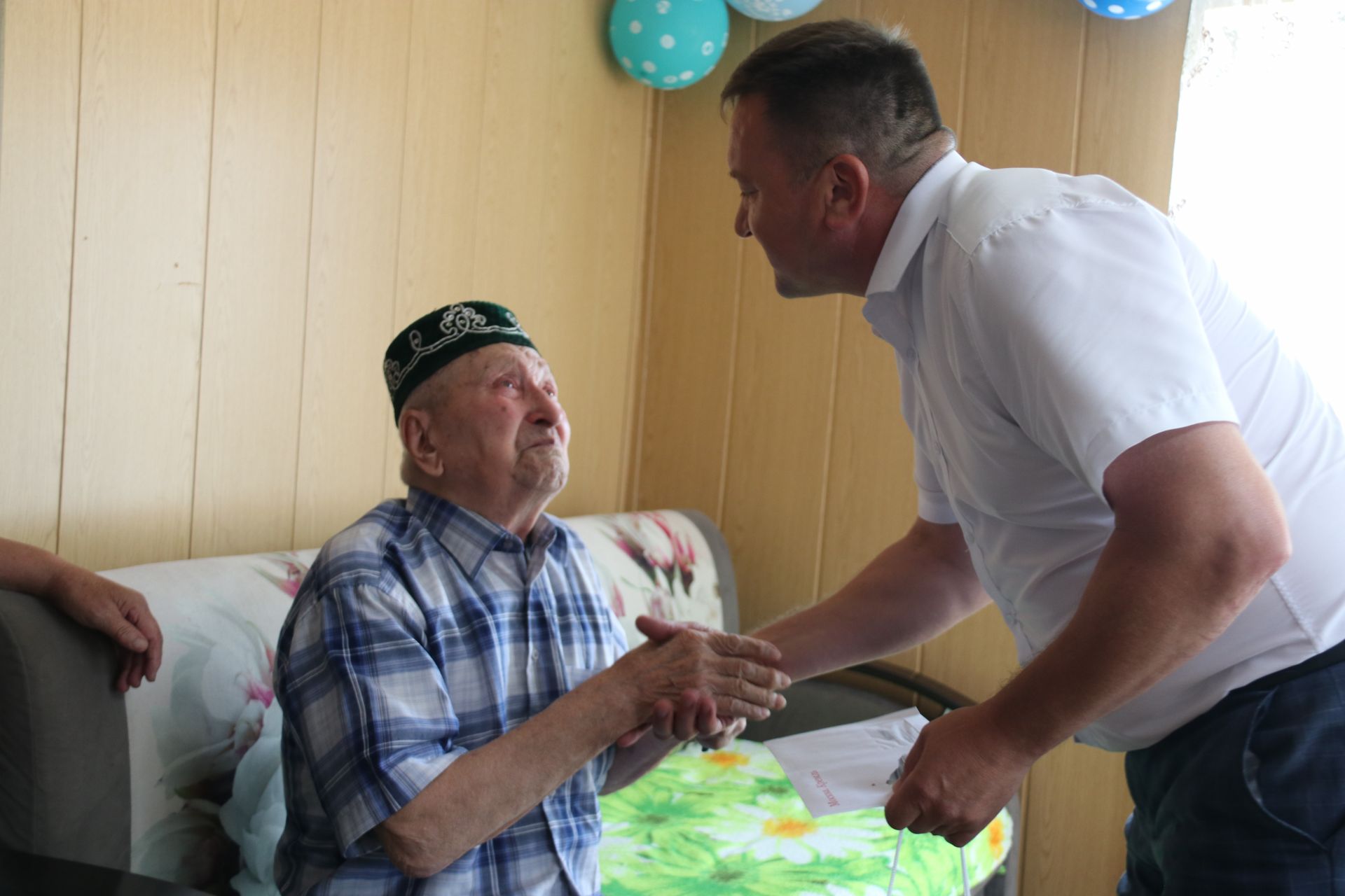 Сегодня 95-летний юбилей отмечает ветеран Великой Отечественной войны Абдулхак Хаялиев