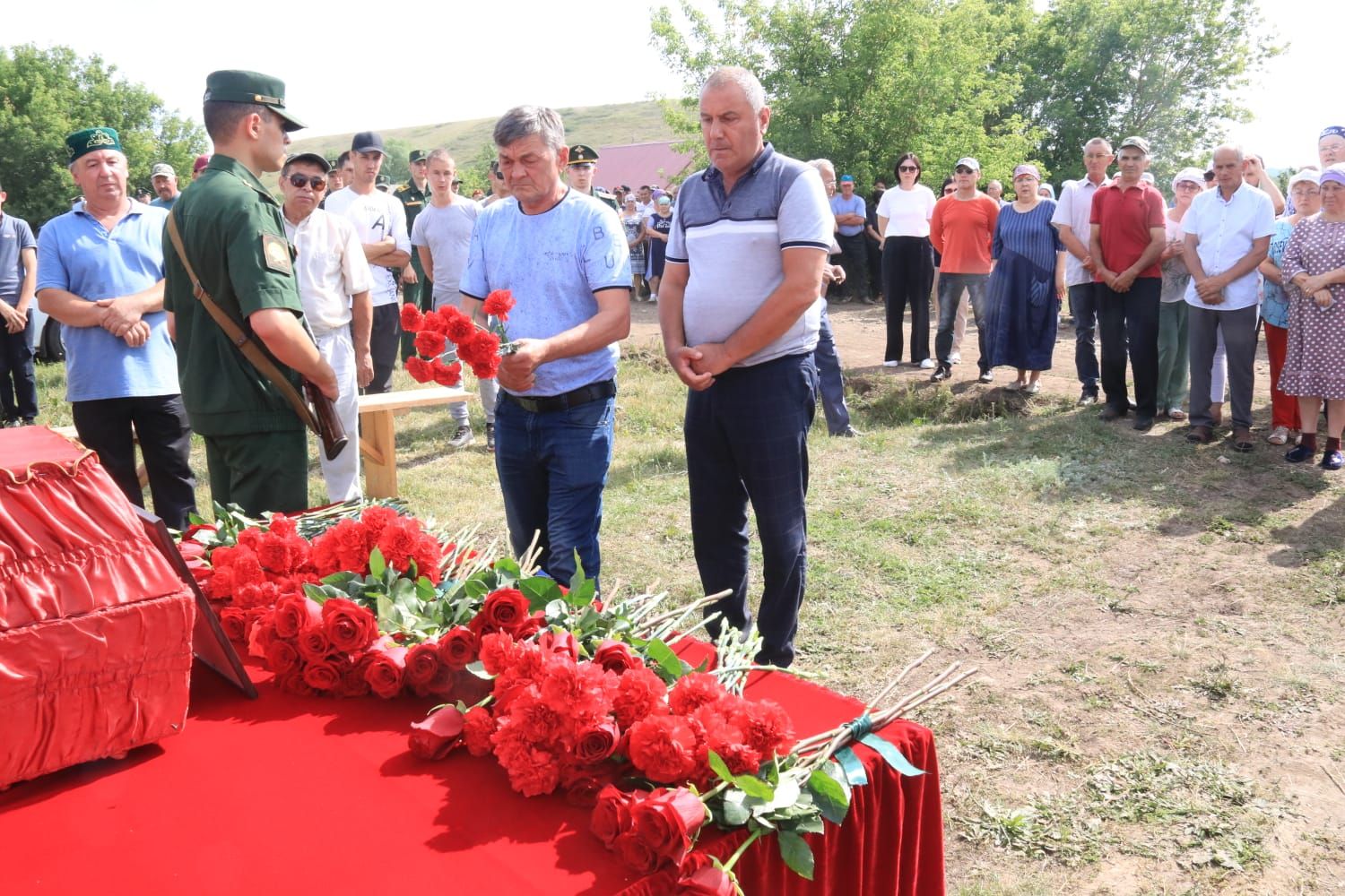 Жители Ютазинского района попрощались с погибшим в ходе СВО земляком