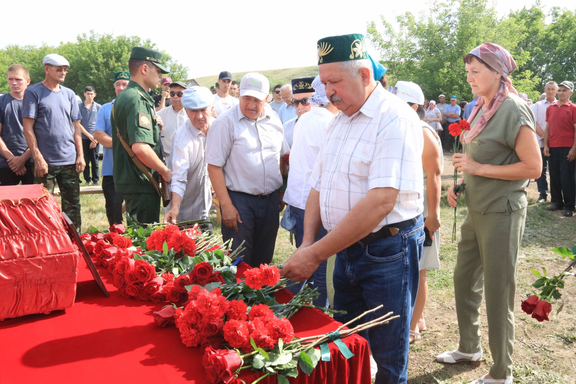 Жители Ютазинского района попрощались с погибшим в ходе СВО земляком