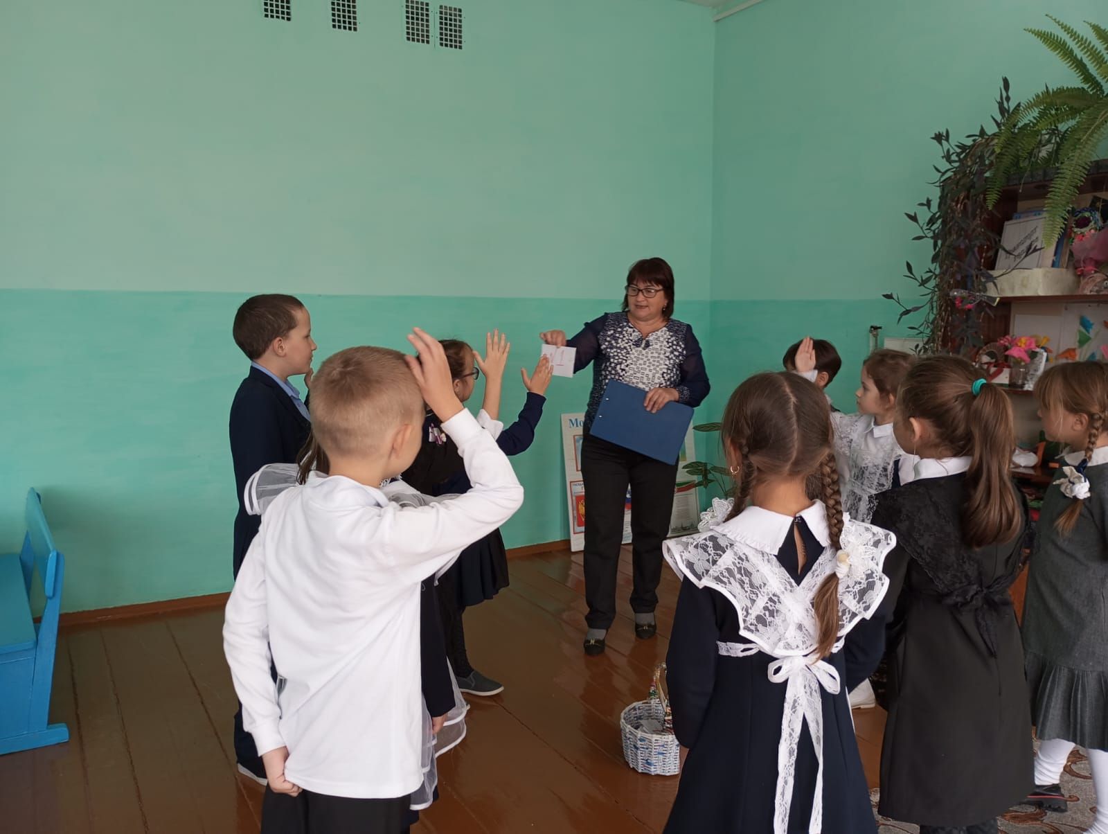 Каракашлинская сельская библиотека провела квиз «Путешествие по сказкам народов Поволжья»