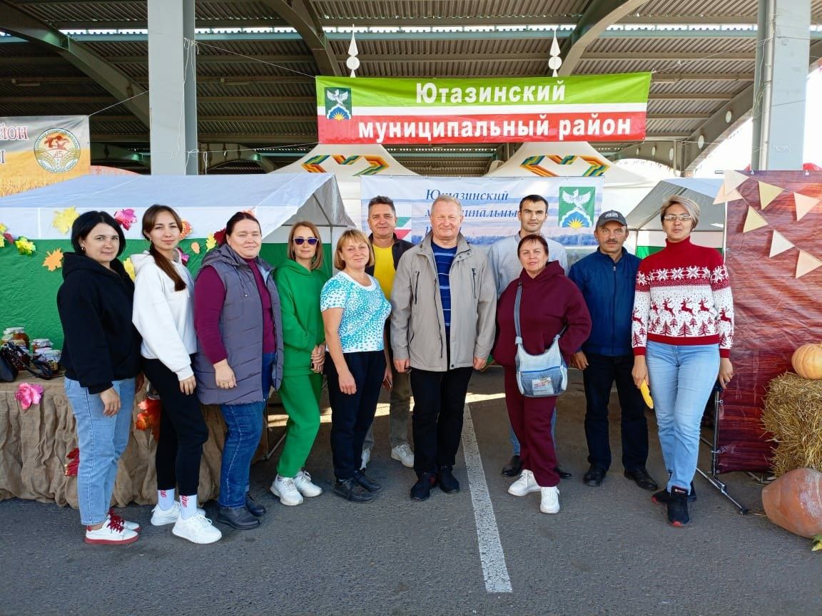 Ютазинские педагоги поучаствовали в казанской ярмарке