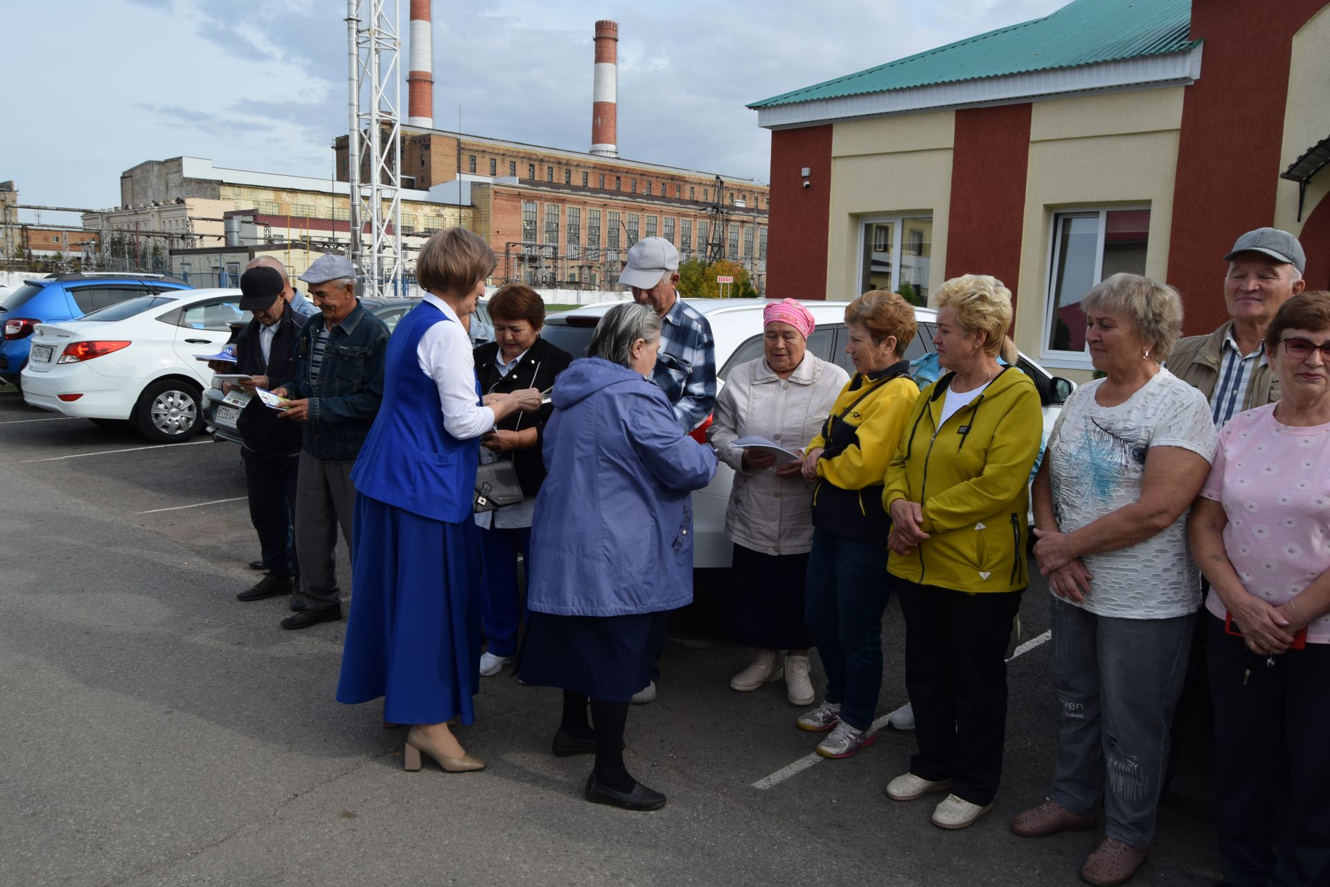 Автолюбители серебряного возраста приняли участие в конкурсе автомастерства