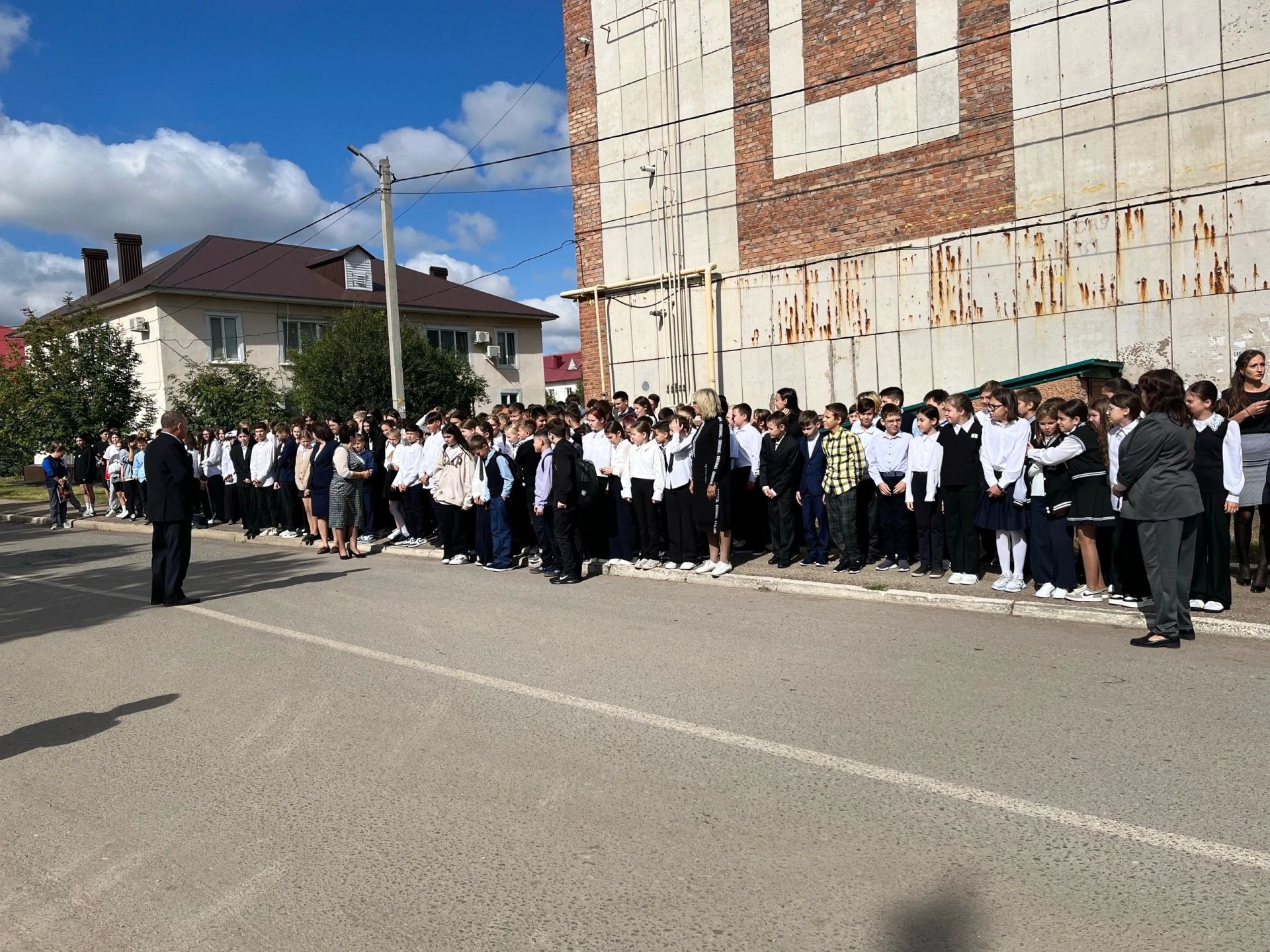Во 2 школе состоялась учебная эвакуация, которая прошла в рамках месячника безопасности в образовательных учреждениях