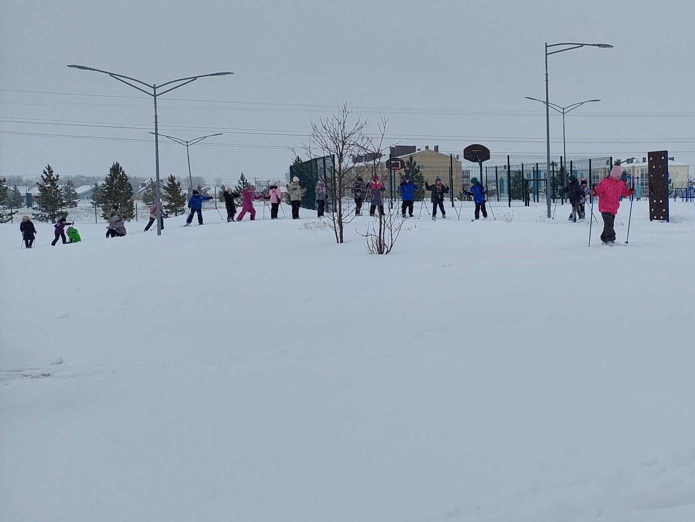 Младшие школьники Уруссинской гимназии встали на лыжи