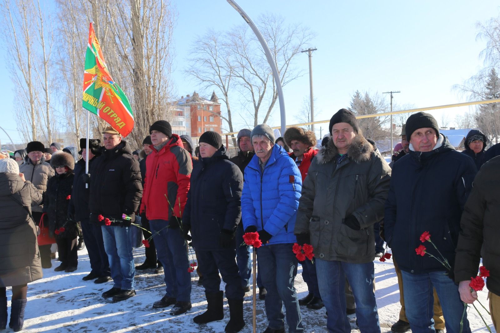 В Уруссу состоялся митинг, посвященный 35-годовщине вывода советских войск из Афганистана