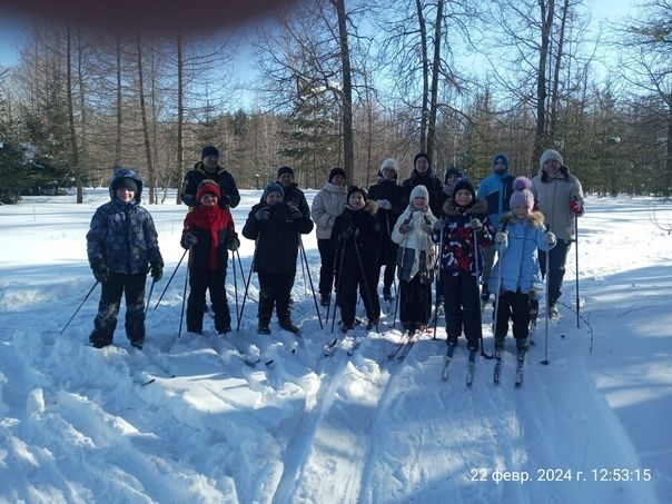 Малоуруссинцы провели выходной в лесу