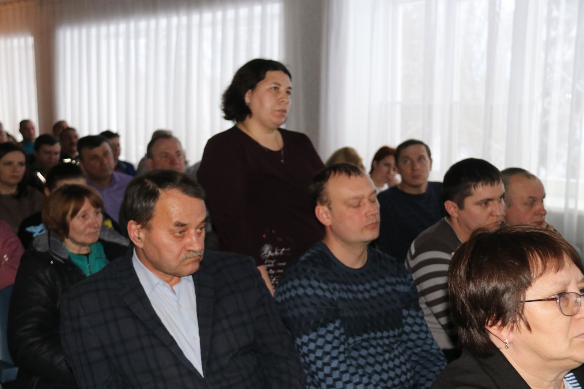 Заводчане задали интересующие вопросы главе Ютазинского района