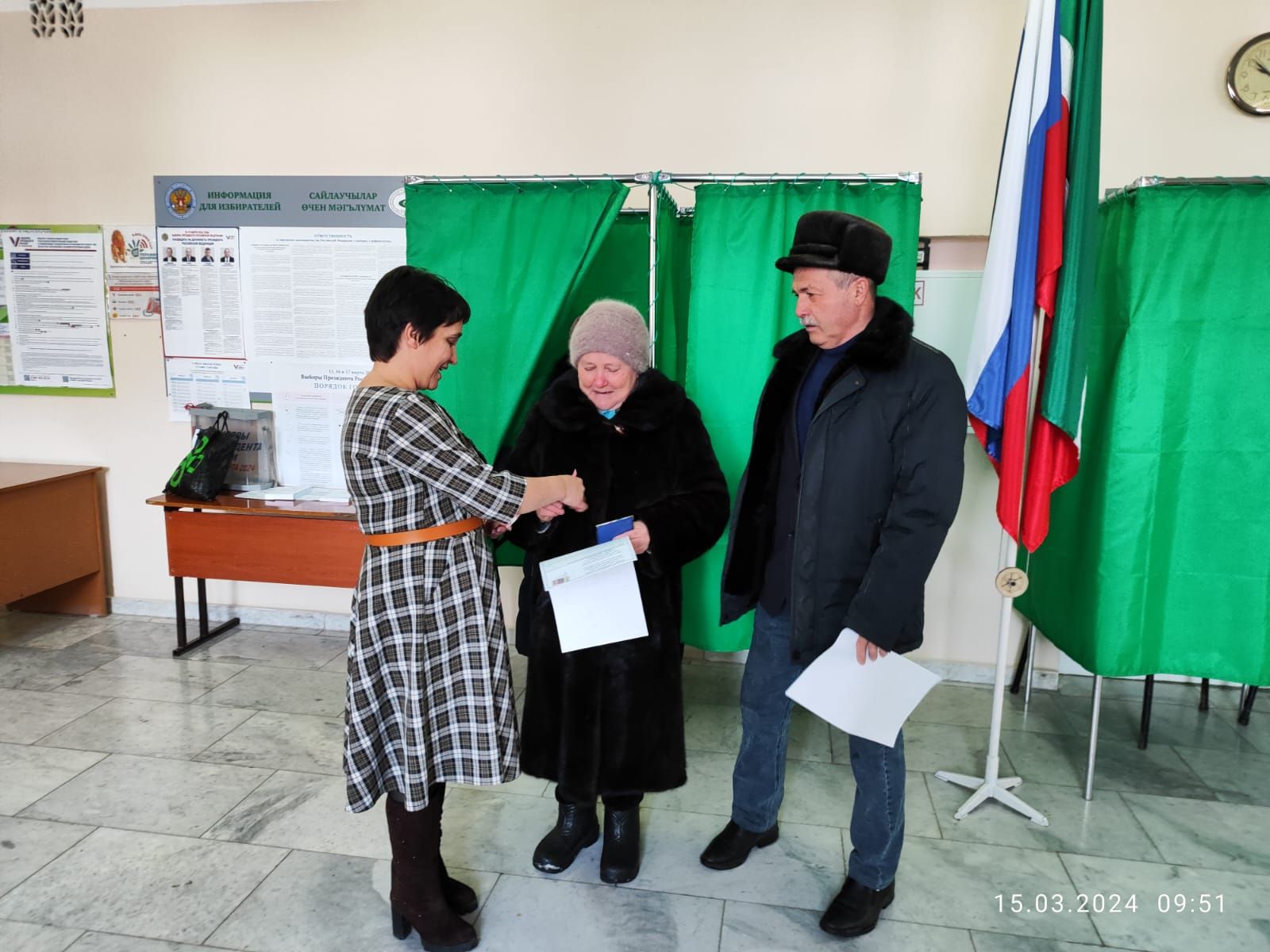 Семейные пары Ютазинского района идут на выборы, как на праздник