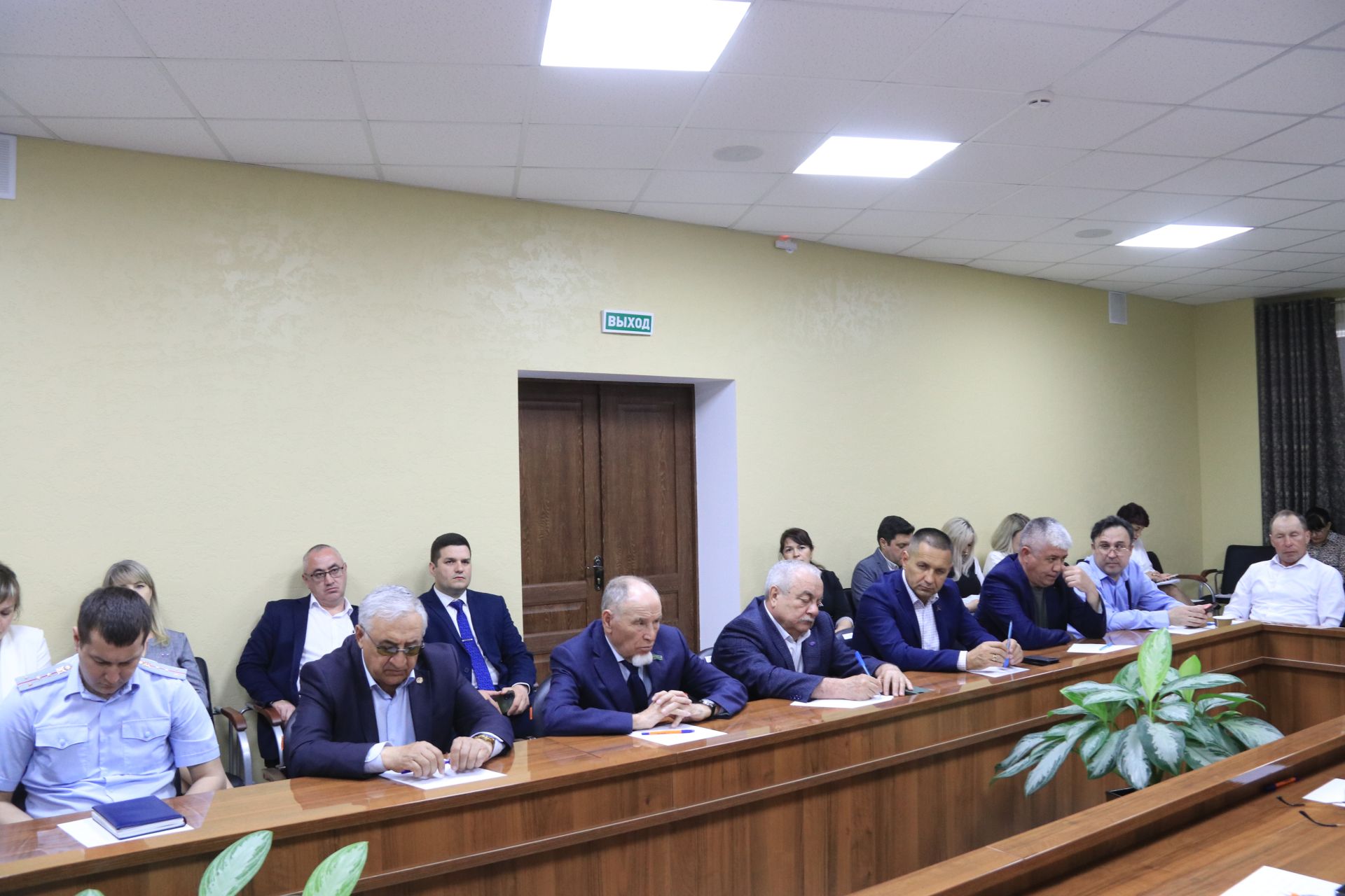 Депутаты утвердили отчет о бюджете района