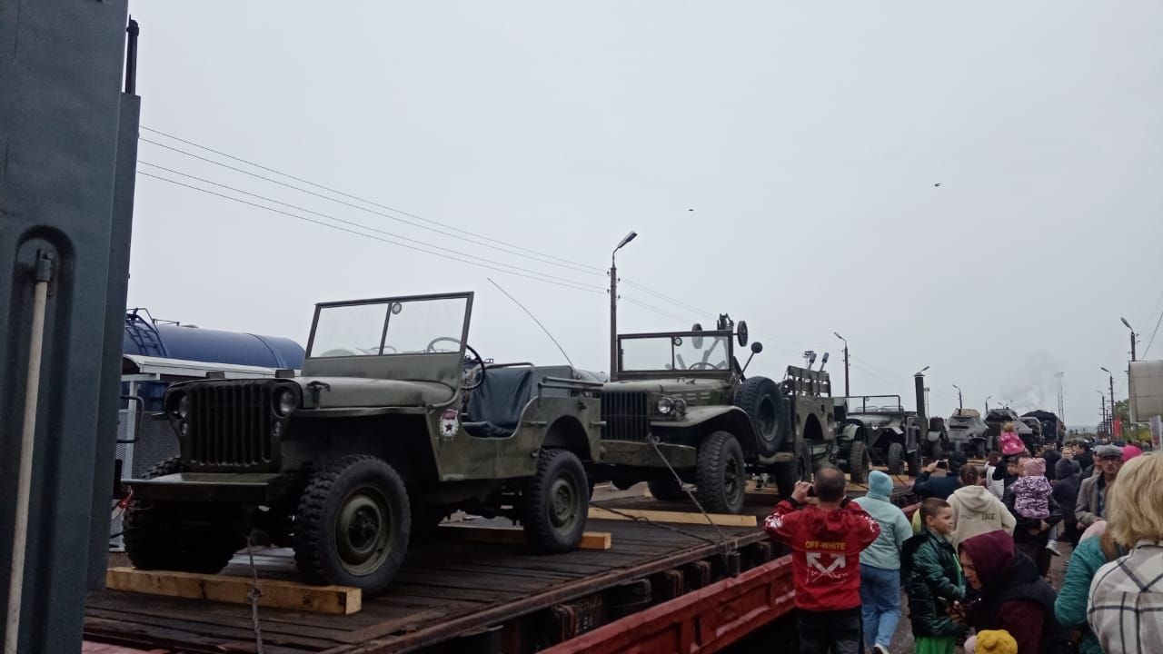 Уруссинцы встретили «Поезд Победы»