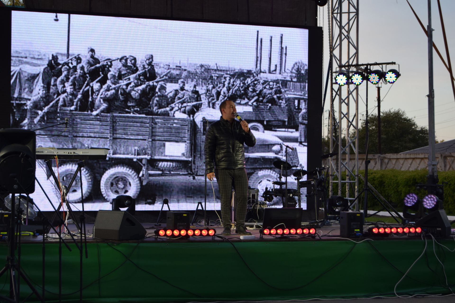 Концерт в День Победы порадовал ютазинцев